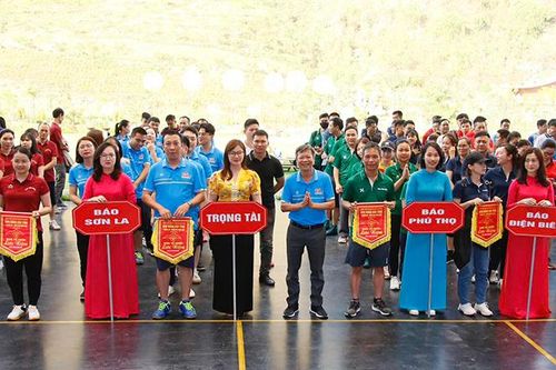 Giải thể thao Phan Xi Păng Báo Đảng các tỉnh khu vực Trung du - Miền núi phía Tây Bắc năm 2024