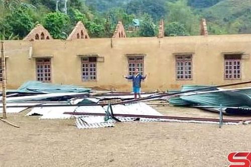 Mưa, giông lốc gây nhiều thiệt hại tại huyện Sốp Cộp, Sông Mã