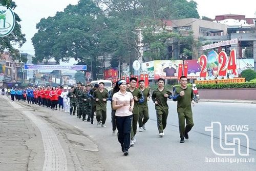 Phú Lương: Trên 600 vận động viên tham gia Ngày chạy Olympic