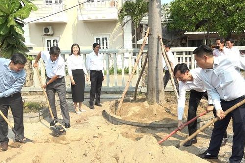 Hải Vân Quan - Kết nối thân tình