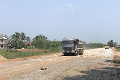 Đường vành đai phía đông Lộc Sơn: Hoàn thiện nhưng chưa ổn
