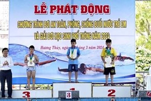 Hương Thủy: Phát động phong trào bơi an toàn