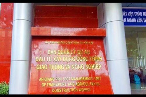 Bắt tạm giam nguyên Giám đốc Ban Quản lý Dự án ở An Giang