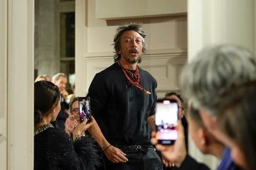 Pierpaolo Piccioli rời Valentino sau 25 năm đồng hành