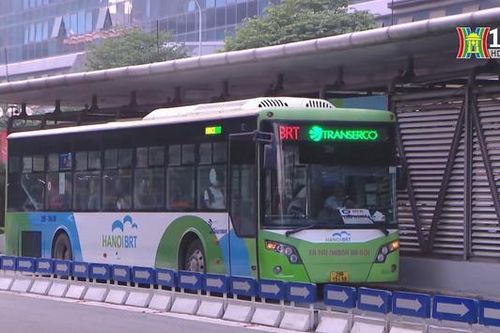 Hà Nội cần ưu tiên phát triển phương tiện công cộng