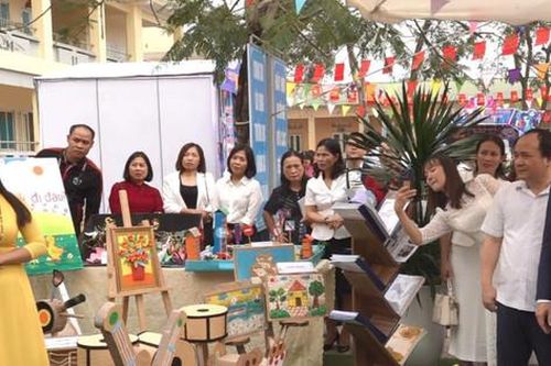 Sôi nổi Ngày hội công nghệ thông tin và STEM tại huyện Ba Vì