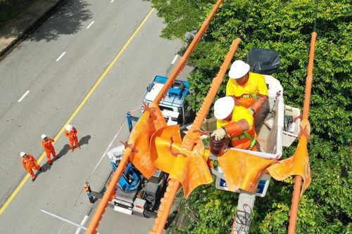 Phương án ứng phó cung ứng điện mùa nắng nóng tại phía Nam