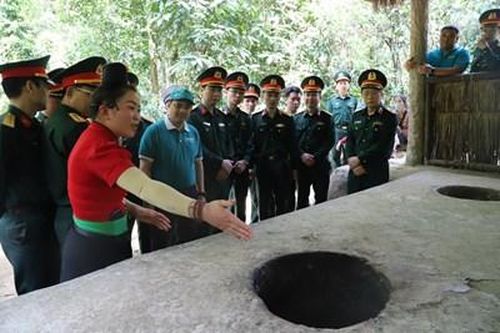 Học viện Kỹ thuật Quân sự tổ chức hoạt động đền ơn đáp nghĩa tại Sơn La, Điện Biên