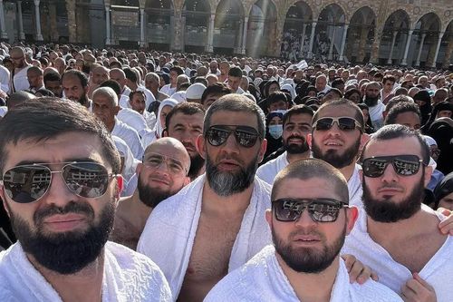 Cả Khabib Nurmagomedov, lẫn Alexander Emelianenko đều đồng loạt lên tiếng phản đối vụ khủng bố đẫm máu ở Moscow