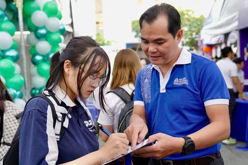 Thi đánh giá năng lực, tư duy: Chạy đua tổ chức, manh nha hệ lụy