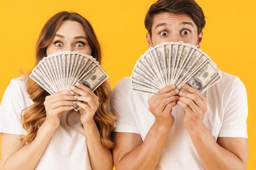 4 lý do phụ nữ giỏi tiết kiệm tiền hơn nam giới