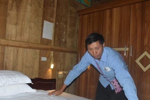 Khi người Mông làm du lịch...