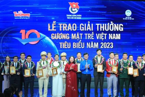 Tuyên dương 10 Gương mặt trẻ Việt Nam tiêu biểu năm 2023: Hành trình của những trái tim rực rỡ
