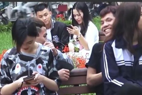 Từ chơi khăm nhẹ đến… đùa 'bẩn'