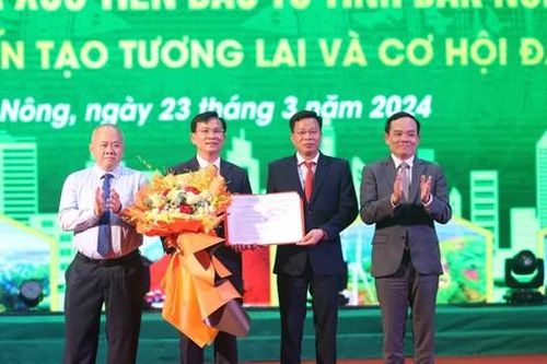 Phó Thủ tướng Trần Lưu Quang dự hội nghị công bố quy hoạch Đắk Nông