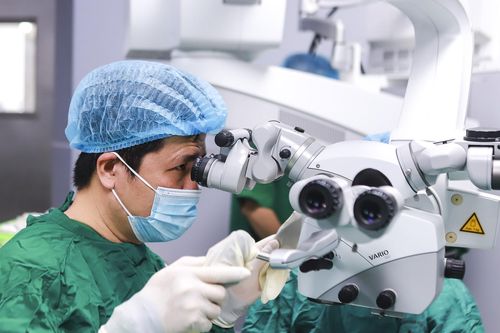 Biến chứng nguy hiểm có thể gặp phải khi phẫu thuật căng da mặt