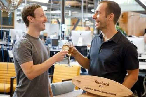 Thói quen buổi sáng của tỷ phú thế giới