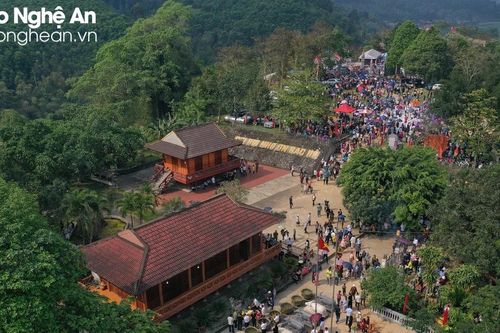 Quế Phong tổ chức Lễ hội Đền Chín Gian năm 2024