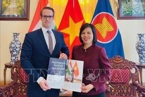 Tạp chí Eurasia muốn đăng tải thêm nhiều bài viết về thành tựu đổi mới, phát triển của Việt Nam