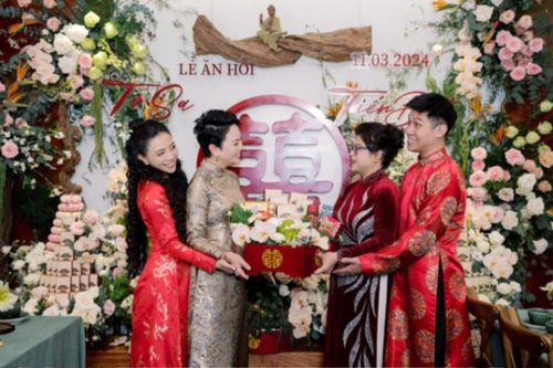 Sau đám cưới tiểu thư Tô Sa, mẹ ruột bất ngờ trải lòng, CĐM tấm tắc khen vì điều này
