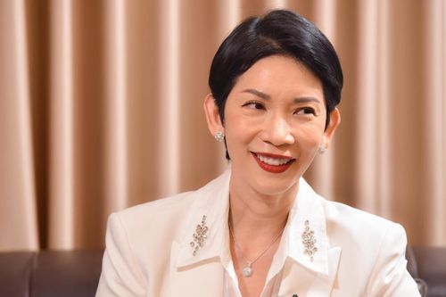 Siêu mẫu Xuân Lan: 'Đâu phải chỉ showbiz mới có tiểu tam!'