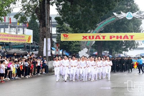 Phát động Ngày chạy Olympic vì sức khỏe toàn dân
