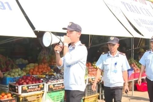 Những người góp phần đảm bảo ANTT ở ngôi chợ nổi tiếng xứ Huế