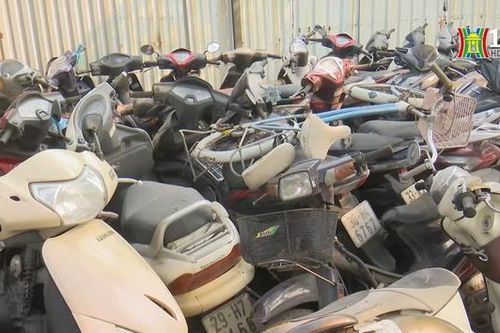 Quá tải tại các bãi giữ xe vi phạm