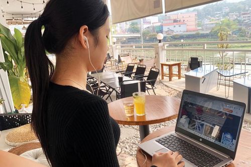 Xu hướng 'Sách nói' trong giới trẻ