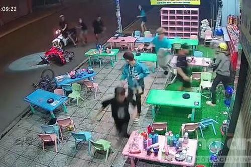 Truy tìm 'cậu Bảnh' cùng đồng bọn đánh người, đập phá ở khu vui chơi trẻ em