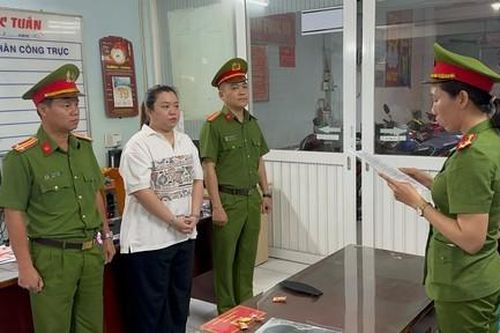 Nổ 'có mối quan hệ với Lãnh sự quán Mỹ', nữ quái lừa 8 tỷ đồng của người đi du học