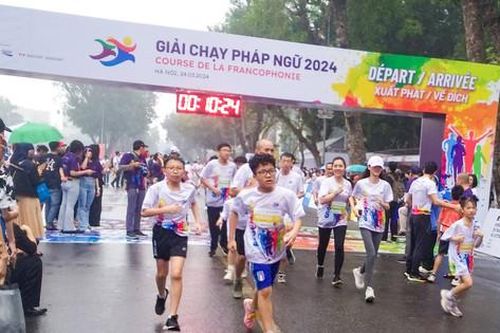1.800 vận động viên tham gia Giải chạy Pháp ngữ 2024