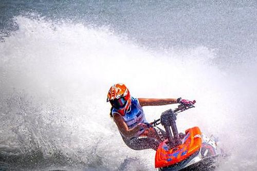 Hấp dẫn ngày chung kết Aquabike Bình Định 2024