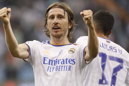Real tranh cãi về tương lai của Modric