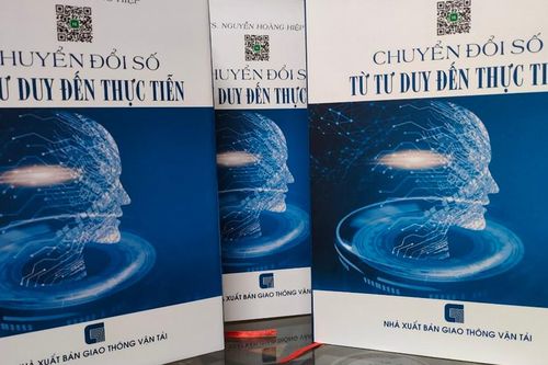 'Chuyển đổi số từ tư duy đến thực tiễn'