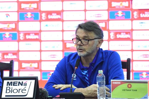 HLV Philippe Troussier nói gì trước trận tái đấu Indonesia tại Mỹ Đình?
