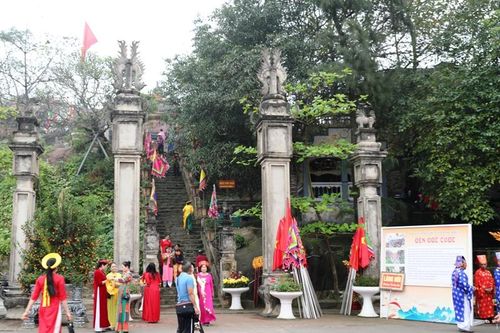 Lễ hội Cầu phúc-Đền Độc Cước ở Sầm Sơn