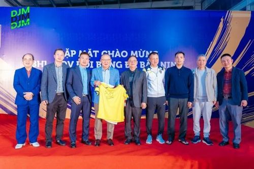 Người hâm mộ xúc động khi HLV Park Hang Seo chia sẻ dòng trạng thái trên trang cá nhân
