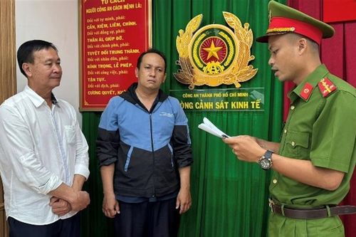 Khởi tố hai cán bộ hải quan Cửa khẩu Cảng Phú Mỹ