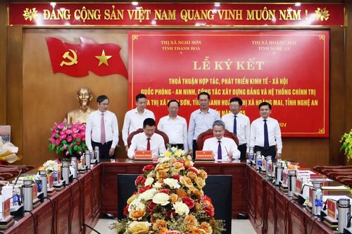 Nghi Sơn và Hoàng Mai ký kết phát triển toàn diện