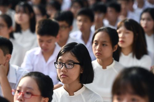 Vì sao cần ủng hộ trường chuyên?