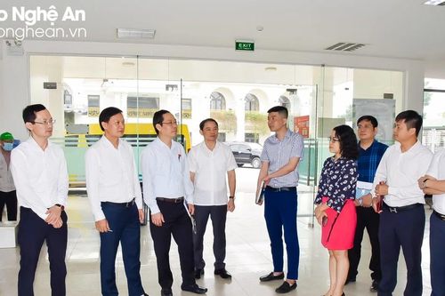 Các doanh nghiệp kiến nghị tháo gỡ những bất cập trong lĩnh vực vận tải, an toàn giao thông