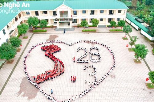 Màn đồng diễn đặc sắc của 600 thiếu nhi tại ngày hội 'Tiến bước lên Đoàn' 2024