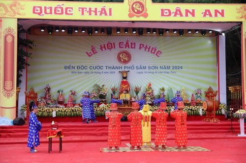 Thanh Hóa: Độc đáo Lễ hội Cầu phúc đền Độc Cước ở Sầm Sơn năm 2024