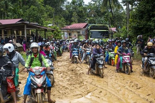 Indonesia: Lở đất tại một ngôi làng ở Tây Java, hàng trăm người phải sơ tán