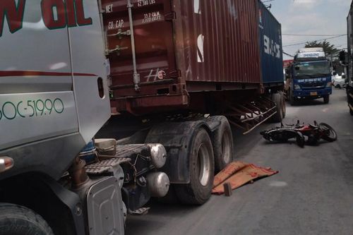 Đồng Nai: Va chạm giao thông, bé gái 11 tuổi tử vong