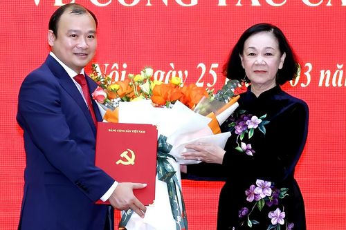 Ông Lê Hải Bình làm Tổng Biên tập Tạp chí Cộng sản