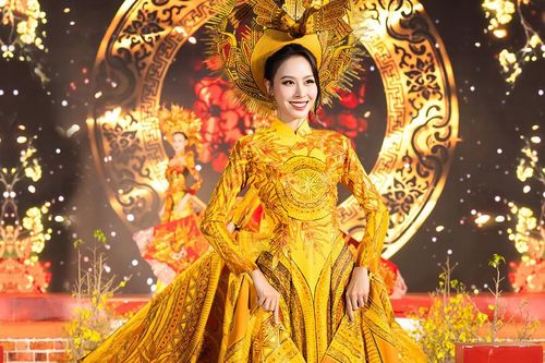 Á hậu Ngọc Hằng: 'Tôi có niềm đam mê mãnh liệt với tiếng Việt'