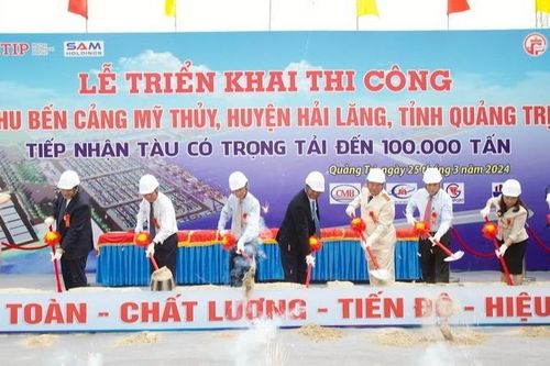 Dự án khu bến cảng Mỹ Thủy hơn 14 nghìn tỷ đồng được khởi công sau 4 năm bất động