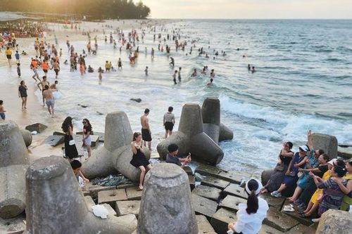Thêm dịch vụ bổ trợ cho du lịch biển